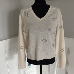 Skull Cashmere Cream Zodiac V-Neck Sweater NWT, size small